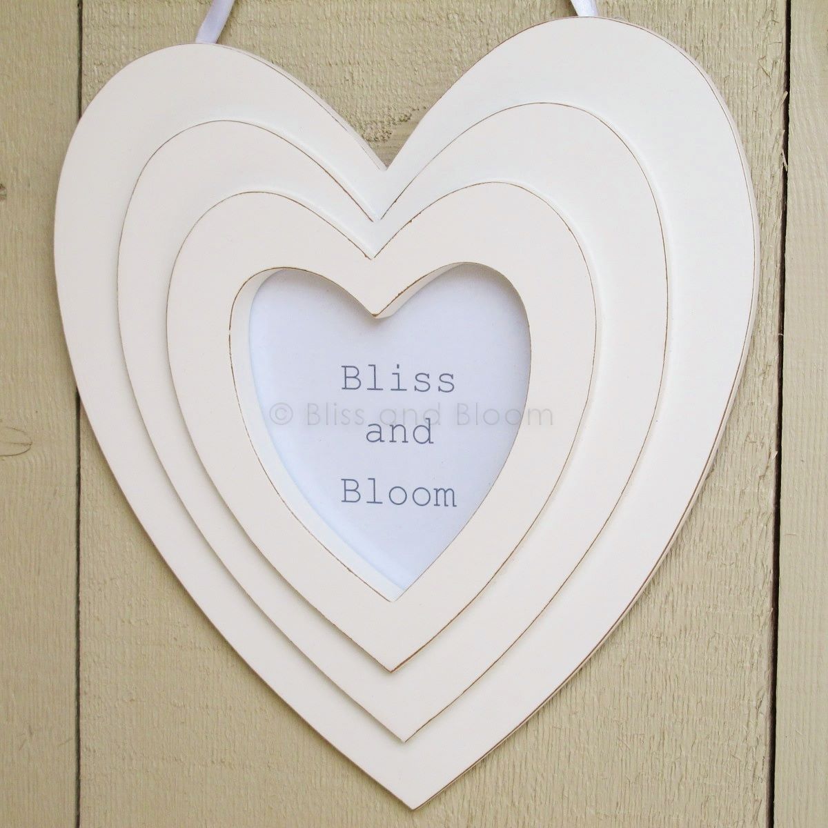 Large heart picture frame Bliss and Bloom Ltd